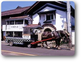 蔵と馬車